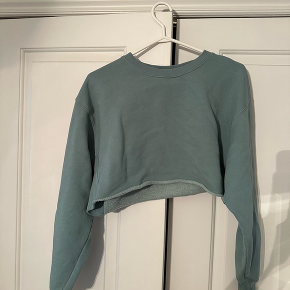 tna cozy fleece perfect cropped sweatshirt - Picture 1 of 2